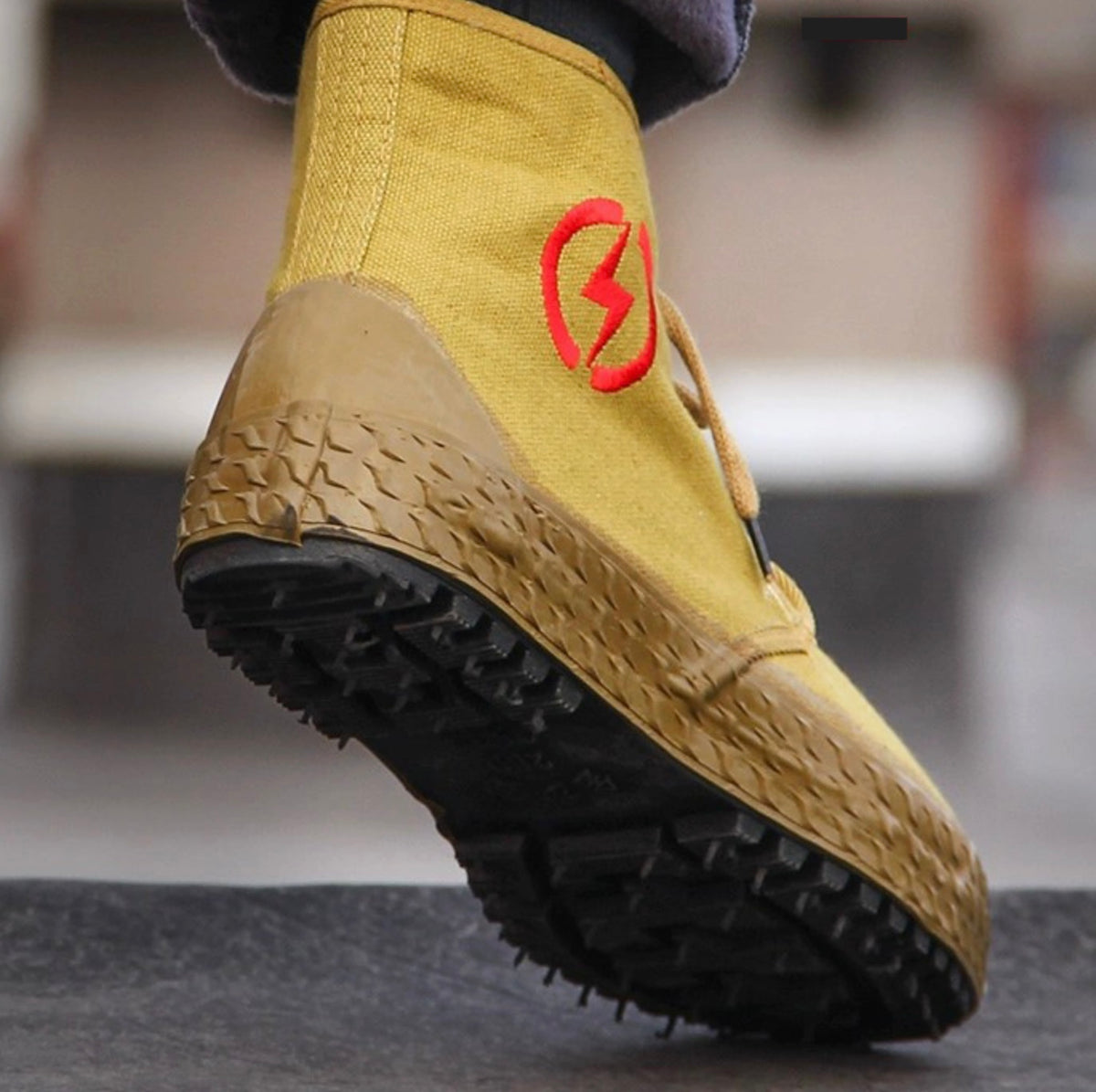 Cotton Mesh Casual Walking Shoes